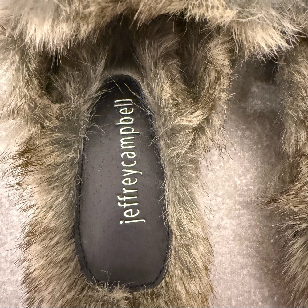 Jeffrey Campbell Leather Faux Fur Mule Slide Loafers Chunky Buckle Size 6 - Picture 10 of 12